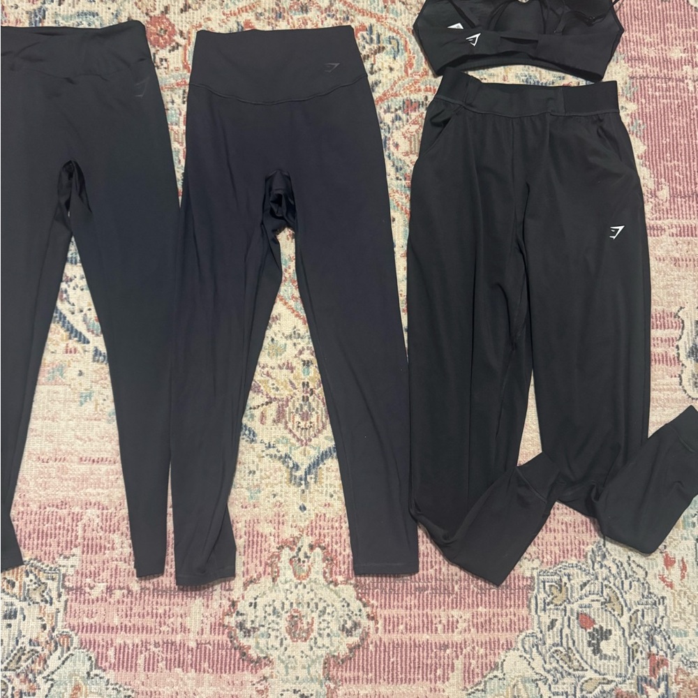 Gymshark training performance joggers sports bra set leggings bundle